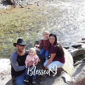 Meet your Posher, Deedee